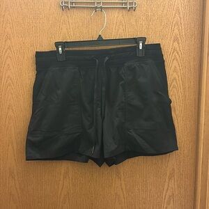 Dance Studio Highrise Lined Lululemon Shorts